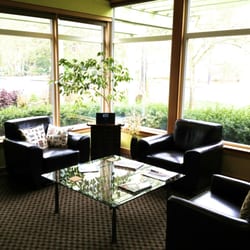 Element 7 Wellness - Waiting room