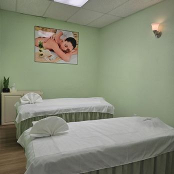 Moonlight Flower massage - The massage room offers a serene and aesthetically pleasing environment. - Beauty & Spas Near Me - Rosemead, California Moonlight Flower massage - The massage room offers a serene and aesthetically pleasing environment. - Beauty & Spas Near Me - Rosemead, California