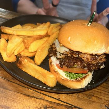 Eugene Burger Company - Double smash burger - Burgers Near Me - Eugene, Oregon Eugene Burger Company - Double smash burger - Burgers Near Me - Eugene, Oregon
