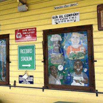 Pincher's Restaurant - Cajun/Creole Near Me - El Campo, Texas