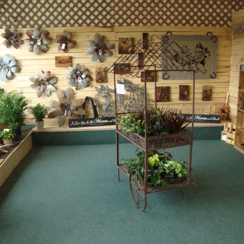 Deer River Floral & Gifts - Some craft things - I don't care - where are the big flower coolers? - Florists Near Me - Deer River, Minnesota