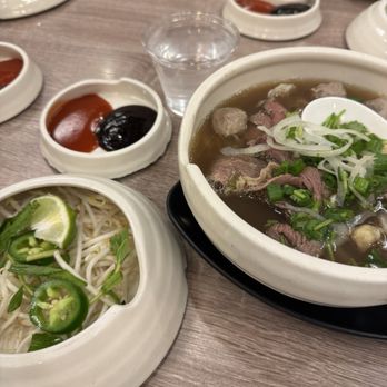 Pho Flavor - Vietnamese Near Me - Garden Grove, California