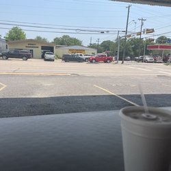 Burger Boy - The only seating - outside plastic benches next to the road. No indoor dining at all.