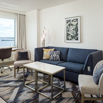 Sheraton Duluth Hotel - Club Suite Living - Hotels Near Me - Duluth, Minnesota Sheraton Duluth Hotel - Club Suite Living - Hotels Near Me - Duluth, Minnesota