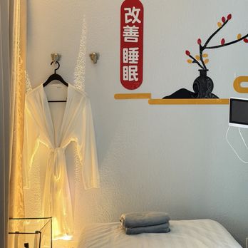 Silky Luxury Scalp Spa - Massage Near Me - San Gabriel, California Silky Luxury Scalp Spa - Massage Near Me - San Gabriel, California