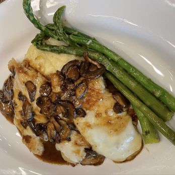 Cooper’s Hawk - Chicken Madeira - Desserts Near Me - Surprise, Arizona