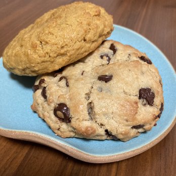 Chip City - chocolate chip, pumpkin cookies - Bakeries Near Me - New York, New York Chip City - chocolate chip, pumpkin cookies - Bakeries Near Me - New York, New York