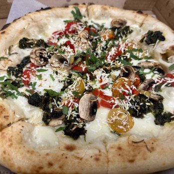 Spicy Pie - Paneer pizza. Delicious! - Burgers Near Me - Catonsville, Maryland
