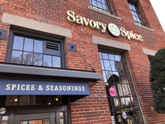 Savory Spice by null