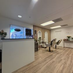 Mona’s Threading N Skincare