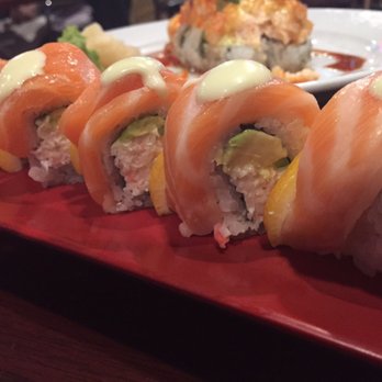Joyce's Sushi - Spanish Roll was tasty... although, I thought the lemon slices weren't thin enough - Japanese Near Me - Rancho Mirage, California Joyce's Sushi - Spanish Roll was tasty... although, I thought the lemon slices weren't thin enough - Japanese Near Me - Rancho Mirage, California