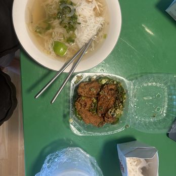 Chic n' Time - Charbroiled Pork Satay Pho - Noodles Near Me - San Francisco, California
