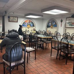 Inside-this used to be a Taco Bell! Inside-this used to be a Taco Bell!