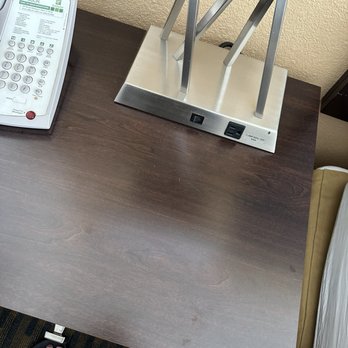 Holiday Inn - Did any surfaces get wiped down by housekeeping? - Venues & Event Spaces Near Me - Miami, Florida Holiday Inn - Did any surfaces get wiped down by housekeeping? - Venues & Event Spaces Near Me - Miami, Florida
