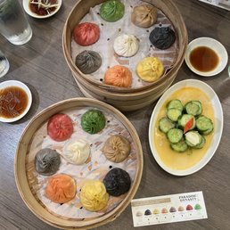 A1. Specialty Dynasty Xiao Long Bao (8 flavors Kurobuta Pork) A1. Specialty Dynasty Xiao Long Bao (8 flavors Kurobuta Pork)