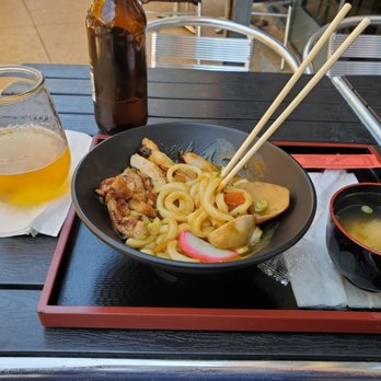 Donburi Cafè - Curry udon bowl with chicken - Japanese Near Me - Long Beach, California