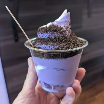 Kawaii Ice Wave - Vanilla Ube swirl with Oreo - Shaved Ice Near Me - Mililani, Hawaii