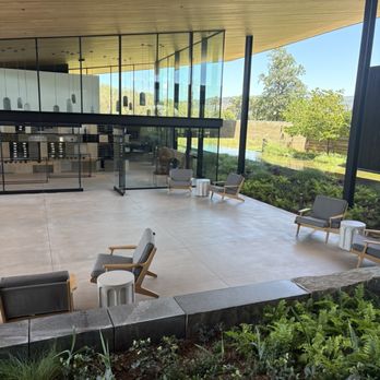 Robert Mondavi Winery - Outdoor patio - Wineries Near Me - Oakville, California Robert Mondavi Winery - Outdoor patio - Wineries Near Me - Oakville, California