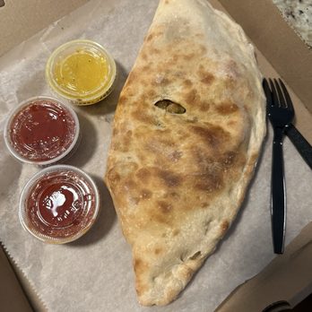 Randy's Pizza - Calzone - Pizza Near Me - Durham, North Carolina