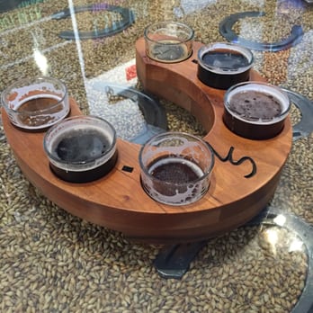 Loose Shoe Brewing Company - Beer flight - Pubs Near Me - Amherst, Virginia Loose Shoe Brewing Company - Beer flight - Pubs Near Me - Amherst, Virginia