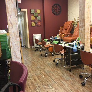 Nail Holic Foot Spa Closed 16 Photos 31 Reviews 5 S Broadway Nyack Ny Yelp
