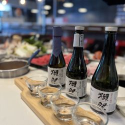 Hot Spot - Sake flight