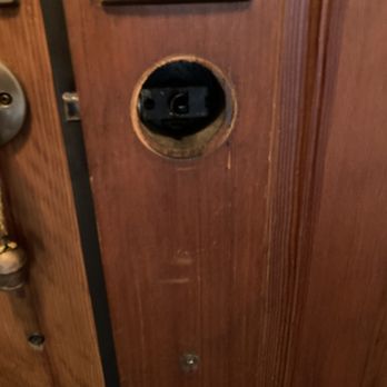 Zach The Handyman - Door knob repair - Handyman Near Me Zach The Handyman - Door knob repair - Handyman Near Me