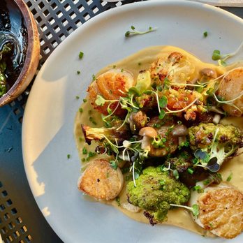 Sereneco - Seared Sea Scallops - New American Near Me - Brooklyn, New York