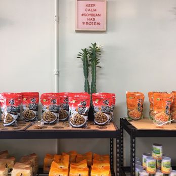 Vegefarm - Snacks and dried noodles for easy meals - Health Markets Near Me - San Francisco, California
