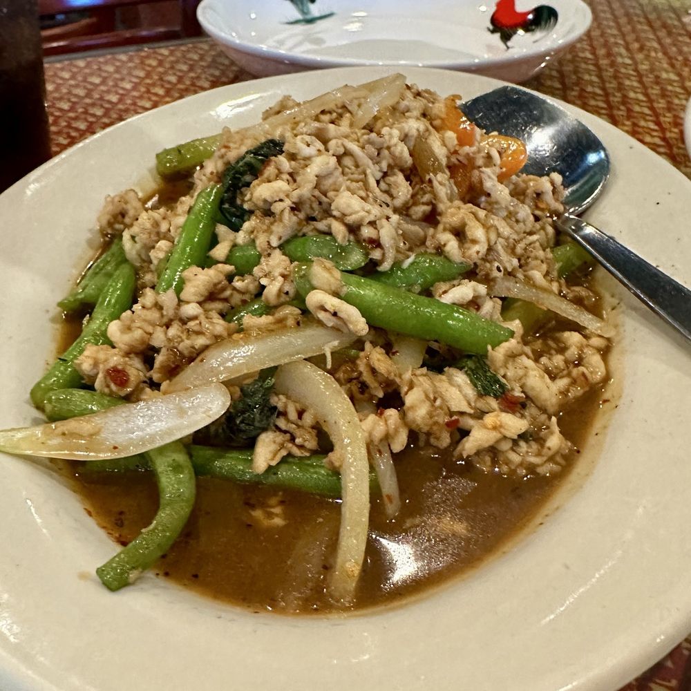 WOK BASIL CHICKEN WOK BASIL CHICKEN