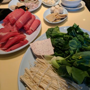 Hot Spot - Asian Fusion Near Me - Fairfax, Virginia