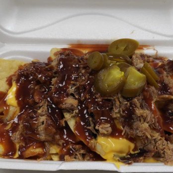 Blakes Best Barbecue - Delicious food and wonderful service. Dirty nachos were great! I'll definitely be back to try other items! - Food Trucks Near Me - Tampa, Florida