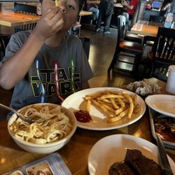 BJ's Restaurant & Brewhouse - Alfredo pasta  , Tri tip and fríes