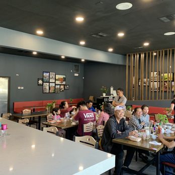 84 Viet - Bar area - Vietnamese Near Me - Berkeley, California