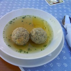 Schneeberger-Bräutoni - Leberknödelsuppe