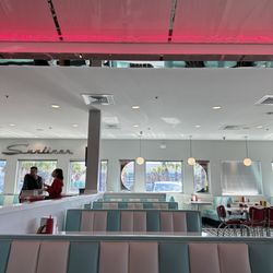 Sunliner Diner - Booths