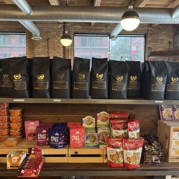 Ground Up - Coffee & Tea Near Me - Chicago, Illinois