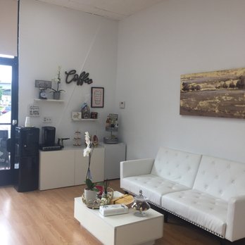 Nadeen Beauty Studio - Nadeen beauty studio - Blow Dry/Out Services Near Me - Glendale, California Nadeen Beauty Studio - Nadeen beauty studio - Blow Dry/Out Services Near Me - Glendale, California