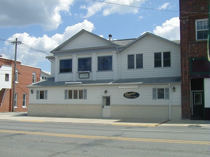 RAYMOND FUNERAL HOME INC 112 W Burlington Ave, Fairfield, Iowa