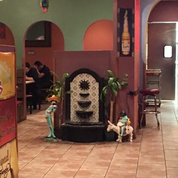 El Mezcal - Mexican Near Me - Stevens Point, Wisconsin