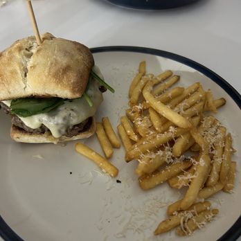 PYP Restaurant  - Filet burger & truffle fries - Spanish Near Me - Caguas, Puerto Rico