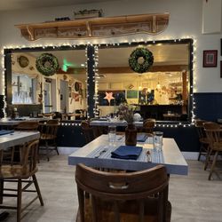 Tisza Bistro - Indoors