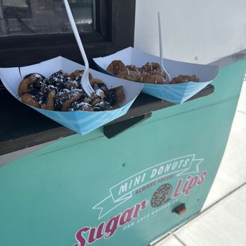 Sugar Lips Mini Donuts - Sugar deliciousness - Donuts Near Me Sugar Lips Mini Donuts - Sugar deliciousness - Donuts Near Me