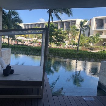 TRS Coral - Hotels Near Me - Cancún, ROO