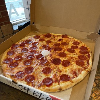 Ridgemont Pizza and Restaurant - Traditional pepperoni pizza - Pizza Near Me - Park Ridge, New Jersey Ridgemont Pizza and Restaurant - Traditional pepperoni pizza - Pizza Near Me - Park Ridge, New Jersey