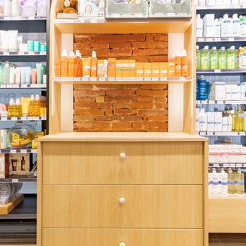 Pharmacie Du Capitole - Pharmacy Near Me - Toulouse, 31