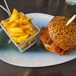 Shoreline Brasserie - Chicken burger and chips