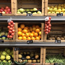 Oreka Market - Fruits and vegetables