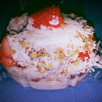 Refresqueria Puerto Escondido - Strawberry, cream granola and coconut bowl. - Ice Cream & Frozen Yogurt Near Me - Houston, Texas