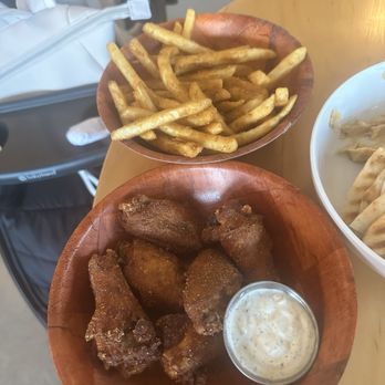 Room Service - Cajun wings and fries - Cocktail Bars Near Me - Charlotte, North Carolina Room Service - Cajun wings and fries - Cocktail Bars Near Me - Charlotte, North Carolina